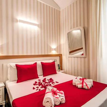 Auditorium Mecenate Гостевой дом 4*