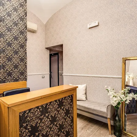 Auditorium Mecenate Гостевой дом 4*
